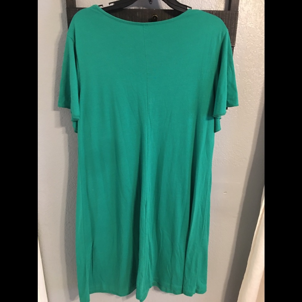 Green Comfy Dress - Picture 2 of 4
